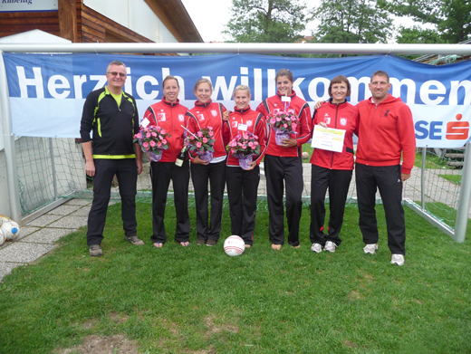 2011_damen_turniersieger_nationalmannschaf_team1.jpg 2011_damen_turniersieger_nationalmannschaf_team1.jpg